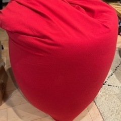 ヨギボー　yogibo max 赤色