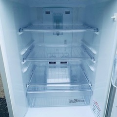 ER403番　三菱ノンフロン冷凍冷蔵庫MR-P15A-S 