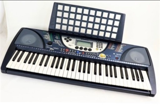 美品　EM-101482【動作確認済み】ポータトーン [PSR-270] YAMAHA(ヤマハ) 電子キーボード 譜面台付属 コード付属　中古