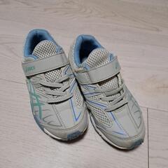 asics　20cm