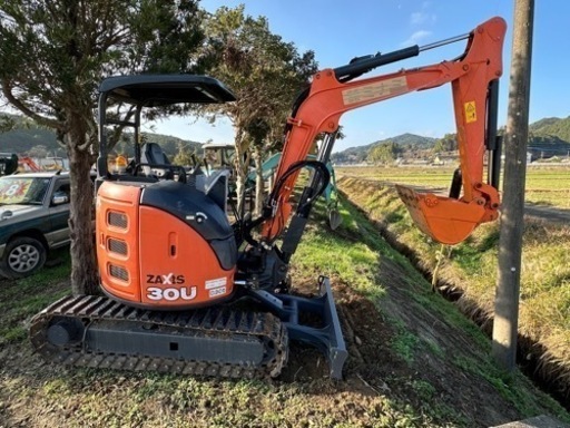 日立ヒタチ HITACHI ZX30U-5B. 製造年:2016年. アームクレーン付、倍速