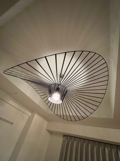 ベルティゴペンダントライト Vertigo Pendant Light /ベルティゴ