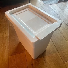 IKEA FILUR 小さめのゴミ箱