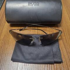 HUGO　BOSS　サングラス　傷あり