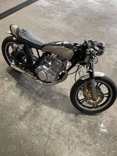SR400  1JR カスタム車両