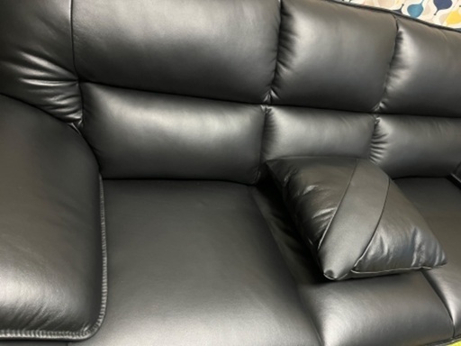 unico(ウニコ)のBLAKE(ブレイク)カバーリングソファ 3シーターです