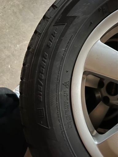 アルファード30系 スタッドレスタイヤ 215/65R16