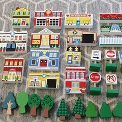 【コストコ購入】木のおもちゃ 道路標識・街の色々なお店・情景パー...