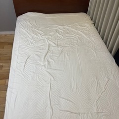 日本ベッド　セミダブルベッド