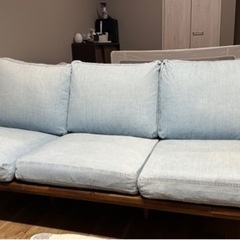 UNICO 三人掛けソファー SWELLA