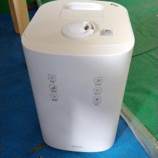 0122-060 2021年製　上給水ハイブリッド加湿器 UHK-500-W