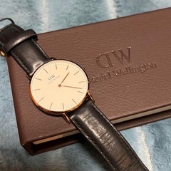 DANIEL WELLINGTON 腕時計　綺麗です