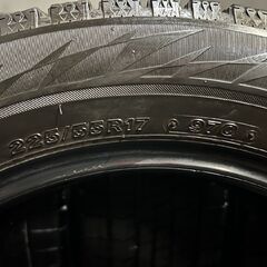 BS BRIDGESTONE BLIZZAK VRX2 225/55R17 17インチ スタッドレス 4本 バリ溝 audi/A4/A4アバント アテンザワゴン等　(VTH860)
