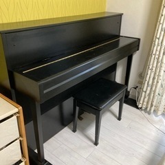 電子ピアノ　YAMAHA 