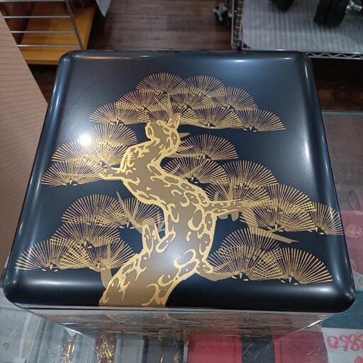 ☆木製漆器 重箱 本うるし 天然木 沈金細工 【店頭販売のみ】
