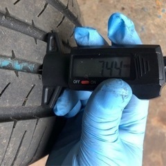 中古タイヤ２本205/55R16