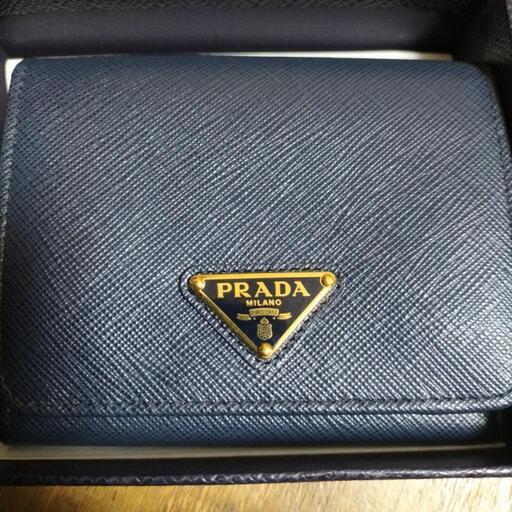 PRADA 三つ折り財布 サフィアーノ