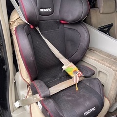 ジュニアシート RECARO