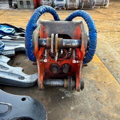 NPK 0.7m3用大割機 SV250 現行型 NPK 0.7m3用大割機 SV250 現行型