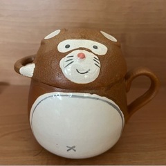 たぬきのカップ（陶器）