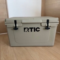 rtic クーラーボックス　45QT