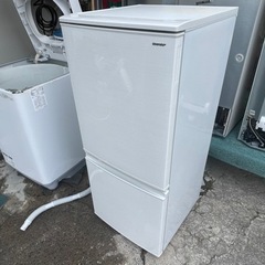 【リサイクルサービス八光】2018年製　シャープ　SJ-D14D-W [冷蔵庫 137L 2ドア ホワイト]