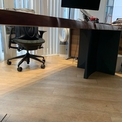 一枚板の大型ダイニングテーブル(202×90)