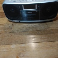 東芝　CDラジオカセットレコーダー