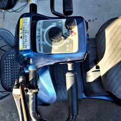 スズキセニアカー バッツテリーは新品に交換済み、激安品です。