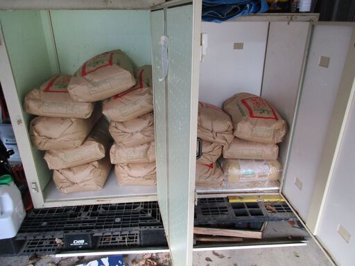 令和5年　コシヒカリ　30キロ　在庫２袋　本日購入できる方　自宅まで来てください