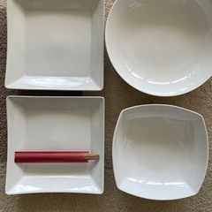 シンプルな白い大皿　4枚セット