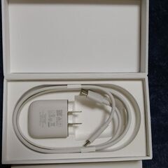 iQOSILUMAONE箱・充電器