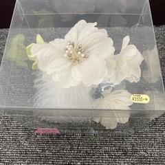 新品　未使用　髪飾り　その他多数出品しております。