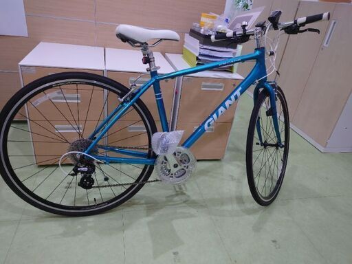 GIANTクロスバイクESCAPE3？　美品です！
