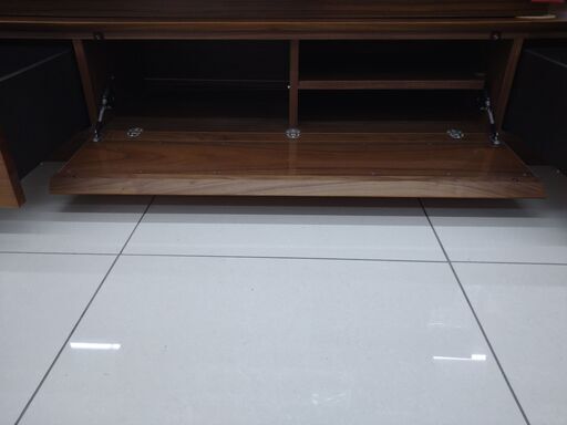 LEGNATEC?レグナテック?AVボード?180㎝幅?収納付き?