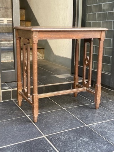 ヨーロッパ製　サイドテーブル　アンティーク　ヴィンテージ　古道具