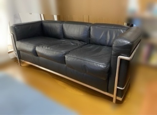 【本日のみの特価】LC2 ル・コルビュジエ 2P 名作家具 本日のみの特価】LC2 ル・コルビュジエ 2P 名作家具 ル・コルビジェ