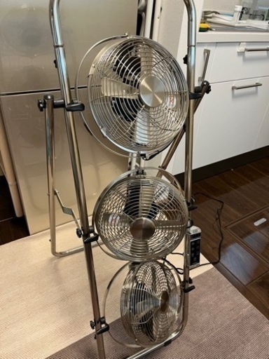 レトロおしゃれなメタルトリプルファン⭐︎扇風機⭐︎サーキュレーター