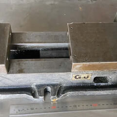 バイス（932）（934）