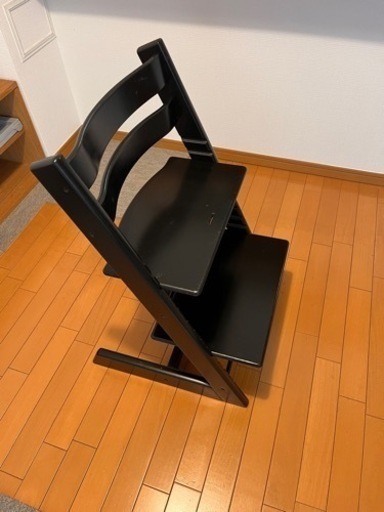 トリップトラップ　黒