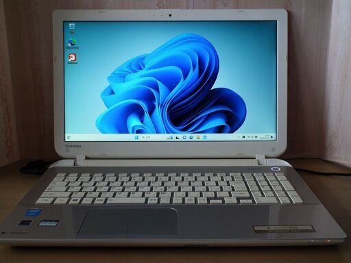 【東芝Dynabook T55/NG SSD256GB搭載WIN11Home/Core-i3/ﾒﾓﾘ8GB/Office365】