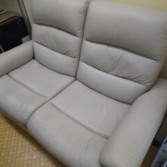 持帰り家具3割引 ニトリ 電動二人掛けソファ Nビリーバ N24-37 高く買取るゾウ八幡西店