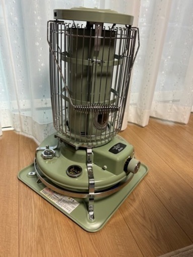 アラジンストーブ ほぼ新品！専用ポンプコミ