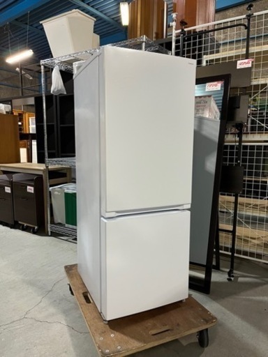 ☆激安!!☆ 少し大きめ156L 右開き 2ドア ノンフロン冷凍冷蔵庫 YRZ-F15J 2021年