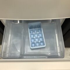 6ヶ月保証付き！！2ドア冷蔵庫　ミツビシ　三菱　MR-P15H　146L　2023年製　幅(W) 480mm × 奥行(D)595mm ×  高さ(H) 1213mm　クリーニング　動作確認済　堺市　東区　初芝　リサイクルショップ　【ジャングルジャングル堺初芝店】