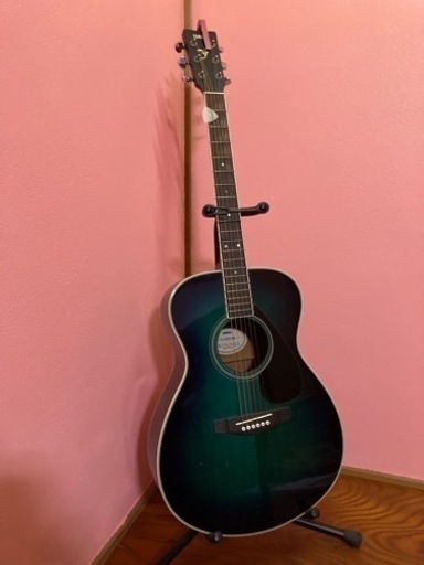現在お話し中　YAMAHA アコースティックギター