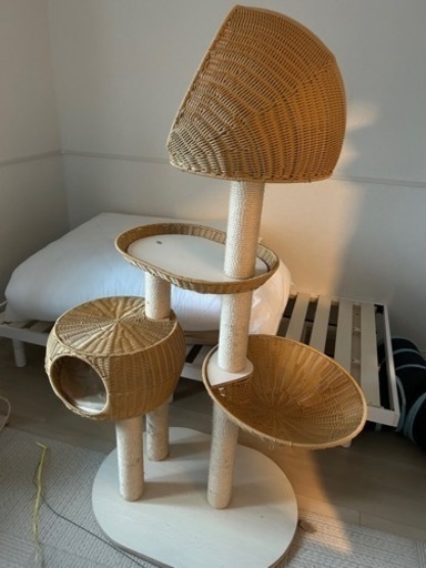 ラタン製　キャットタワー　中古品