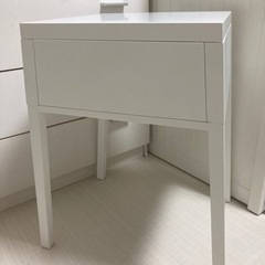 IKEA サイドテーブル  (今は販売されてないものです。)