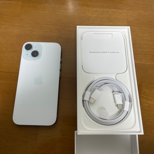 今週末引き取りで値下げ！【海外版】iPhone 15 ブルー 128 GB  