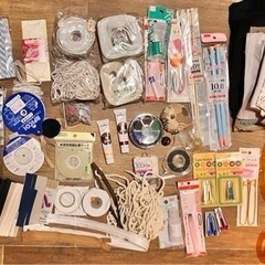 はぎれ、手芸用品など